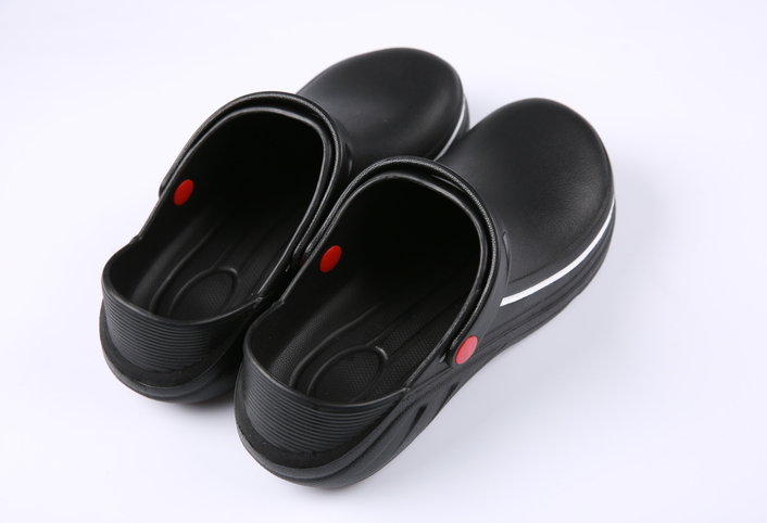 Slip On Resistant Kitchen Shoes Chef Clogs Multifunctional Restaurant Garden Safety Work Medical Shoes For Men Women
